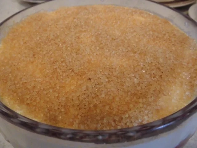 Joghurtcreme mit Frucht und brauner Haube - Rezept - Bild Nr. 3