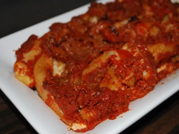 Muschelnudeln mit drei-Käse-Füllung unter Tomatenhaube - Rezept - Bild Nr. 3