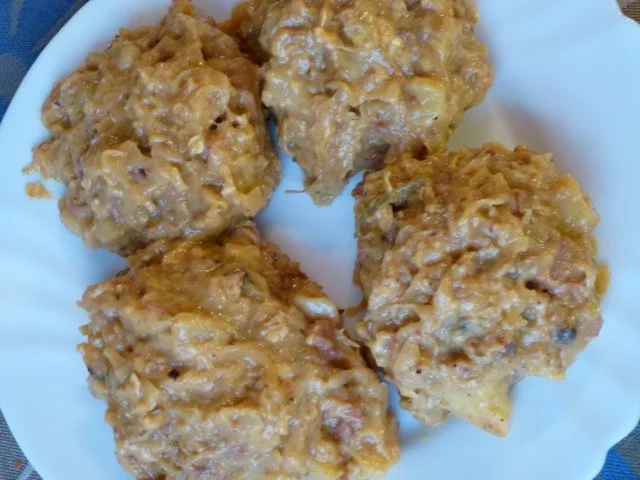 Rezept: Sauerkrautfrikadellen mit Kräuternudeln Bild Nr. 4 Sauerkrautfrikadellen mit Kräuternudeln - Rezept - Bild Nr. 4