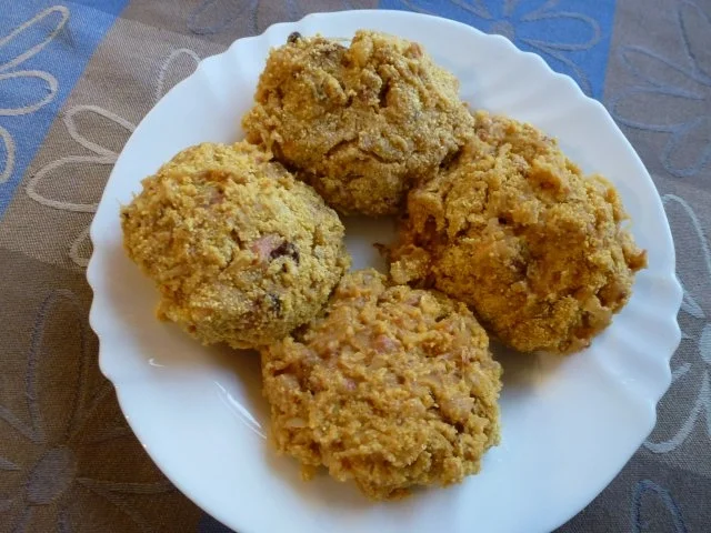 Rezept: Sauerkrautfrikadellen mit Kräuternudeln Bild Nr. 5 Sauerkrautfrikadellen mit Kräuternudeln - Rezept - Bild Nr. 5