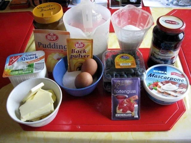 Rezept: Käsekuchen mit Heidelbeeren Bild Nr. 2 Käsekuchen mit Heidelbeeren - Rezept - Bild Nr. 2