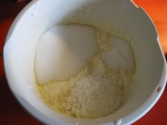 Rezept: Käsekuchen mit Heidelbeeren Bild Nr. 10 Käsekuchen mit Heidelbeeren - Rezept - Bild Nr. 10