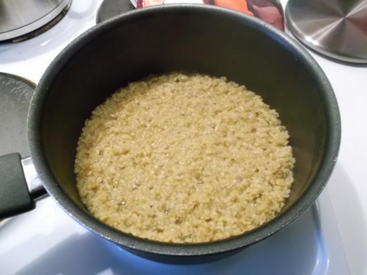 Vegetarisch: Waldpilzsoße mit Röstbulgur - schnell &amp; einfach - von ...