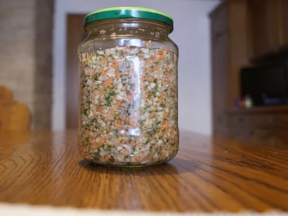 Rezept: Suppengemüse (eingesalzen) Suppengemüse (eingesalzen) - Rezept