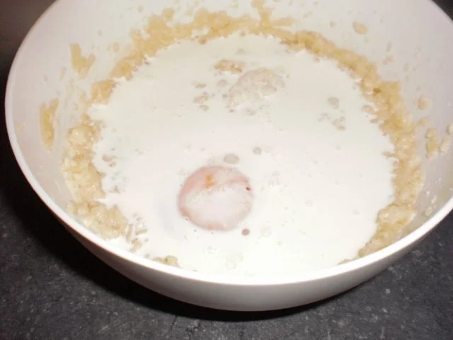 Rezept: Kirsch-Tartelettes mit Marzipanguss Bild Nr. 7 Kirsch-Tartelettes mit Marzipanguss - Rezept - Bild Nr. 7