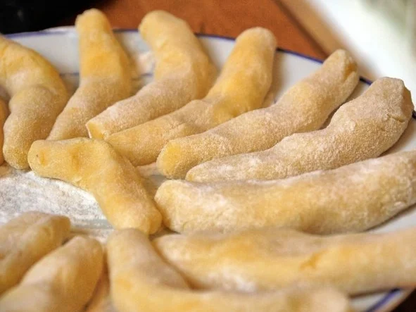 Rezept: Kalbsgulasch mit Kräuterseitlingen, dazu Schupfnudeln Bild Nr. 6 Kalbsgulasch mit Kräuterseitlingen, dazu Schupfnudeln - Rezept - Bild Nr. 6