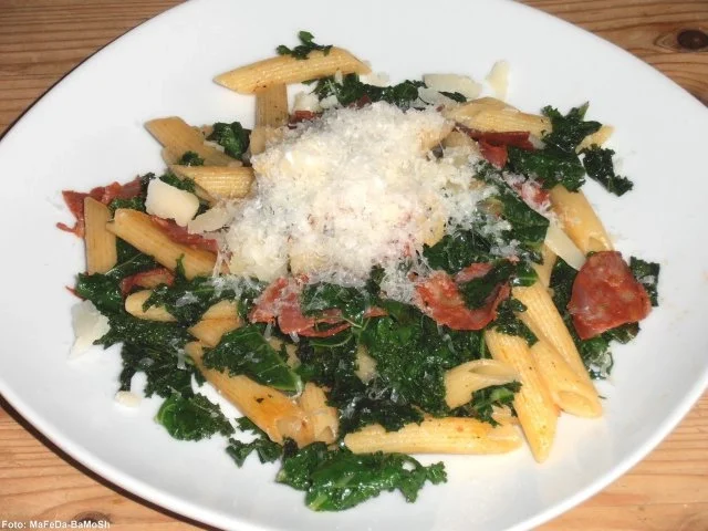 Rezept: Grünkohl-Chorizo-Nudeln Grünkohl-Chorizo-Nudeln - Rezept