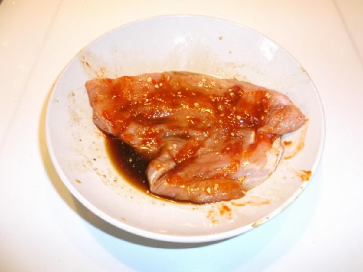Geflügel: Pikantes Schnitzel mit schwarzen thailändischen Klebreis - Rezept - Bild Nr. 5