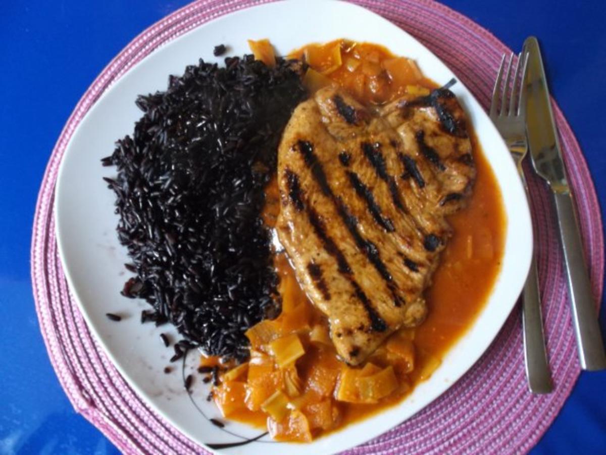 Geflügel: Pikantes Schnitzel mit schwarzen thailändischen Klebreis - Rezept - Bild Nr. 17