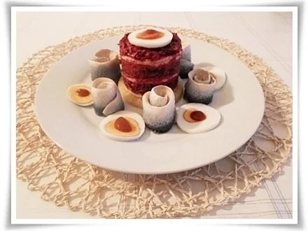 Bismarckhering mit Ei und raffiniertem Türmchen (ړײ) - Rezept - Bild Nr. 20