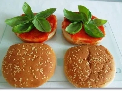 Hausgemachte Hamburger mit Pommes (ړײ) - Rezept - Bild Nr. 11