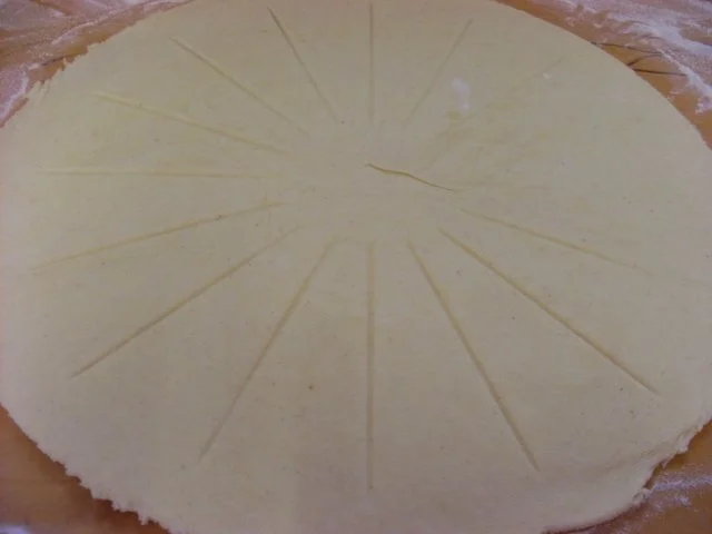 Rezept: Schinken-Käse-Hörnchen Bild Nr. 12 Schinken-Käse-Hörnchen - Rezept - Bild Nr. 12