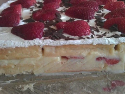 Schnelle Erdbeer-Sahne-Vanille-Schnittchen - Rezept - Bild Nr. 4