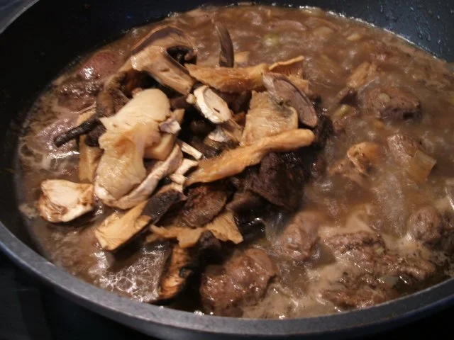Wild: Wildgulasch nach Jägerart, einfach und schnell - Rezept - Bild Nr. 6