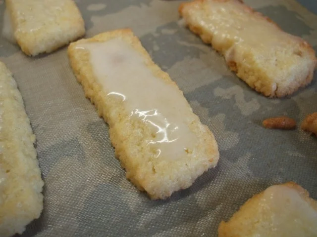 Plätzchen: Orangen-Marzipan-Stangen - Rezept - Bild Nr. 10