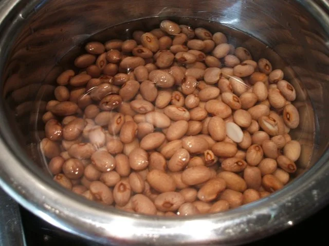 Suppen: Kartoffel- Bohnensuppe "Überbleibsel" - Rezept - Bild Nr. 3