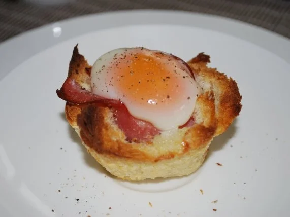 Rezept: Das etwas andere Frühstücks-Ei :-) Das etwas andere Frühstücks-Ei :-) - Rezept