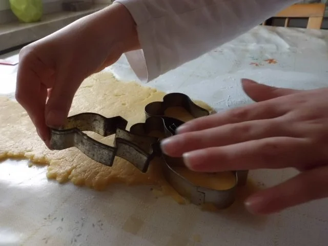 Plätzchen: Mandelkekse mit Aprikosen-Mandel-Krokant - Rezept - Bild Nr. 2