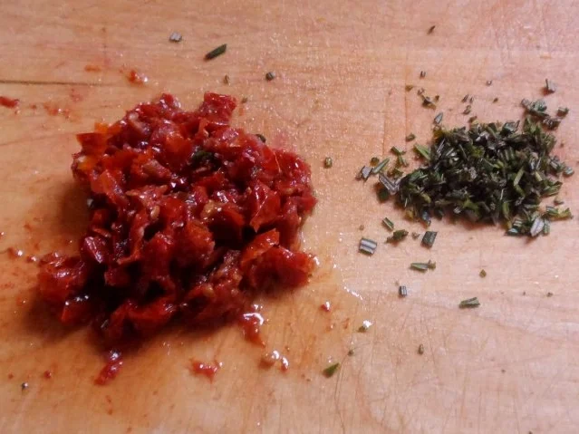 Auflauf/Gratin: Mediterranes Wurstgulasch überbacken mit Parmesan-Kartoffelpüree - Rezept - Bild Nr. 10