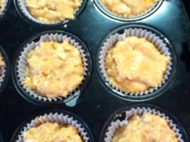 Apfel Walnuss Muffins - schnell &amp; einfach - 274 kcal/100g