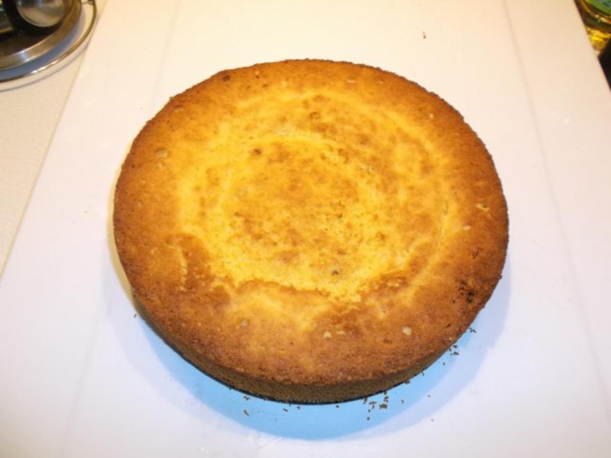 Kuchen: Kokos-Rumkuchen - Rezept - Bild Nr. 13
