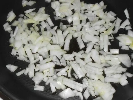 Rezept: Hähnchen mit Paprikastreifen und bunten Nudeln Bild Nr. 3 Hähnchen mit Paprikastreifen und bunten Nudeln - Rezept - Bild Nr. 3