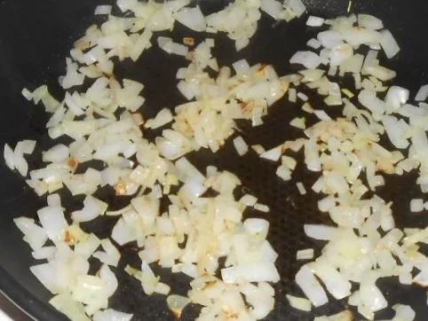 Rezept: Hähnchen mit Paprikastreifen und bunten Nudeln Bild Nr. 5 Hähnchen mit Paprikastreifen und bunten Nudeln - Rezept - Bild Nr. 5