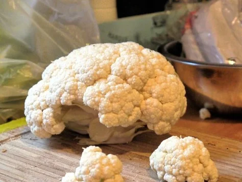 Rezept: Blumenkohl-Salsicce-Pfanne Bild Nr. 2 Blumenkohl-Salsicce-Pfanne - Rezept - Bild Nr. 2