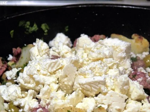 Rezept: Blumenkohl-Salsicce-Pfanne Bild Nr. 12 Blumenkohl-Salsicce-Pfanne - Rezept - Bild Nr. 12