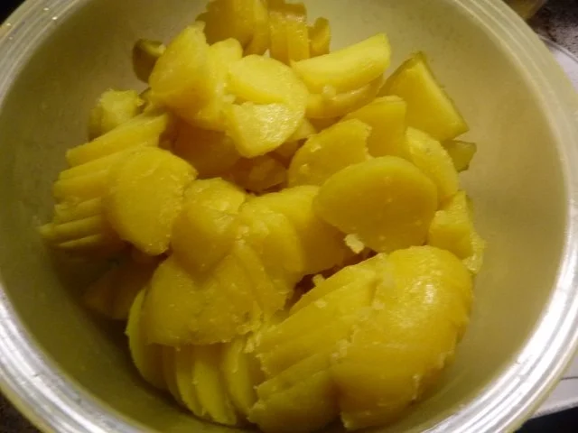 Rezept: Salate: Speckkartoffelsalat Bild Nr. 9 Salate: Speckkartoffelsalat - Rezept - Bild Nr. 9