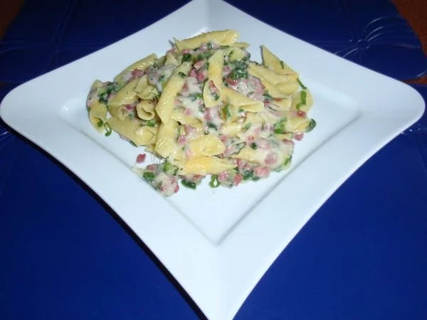 Rezept: Herzhafte Käsenudeln Bild Nr. 11 Herzhafte Käsenudeln - Rezept - Bild Nr. 11