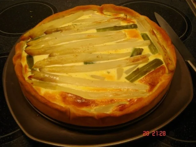 Spargel-Quiche grün, weiß - Rezept