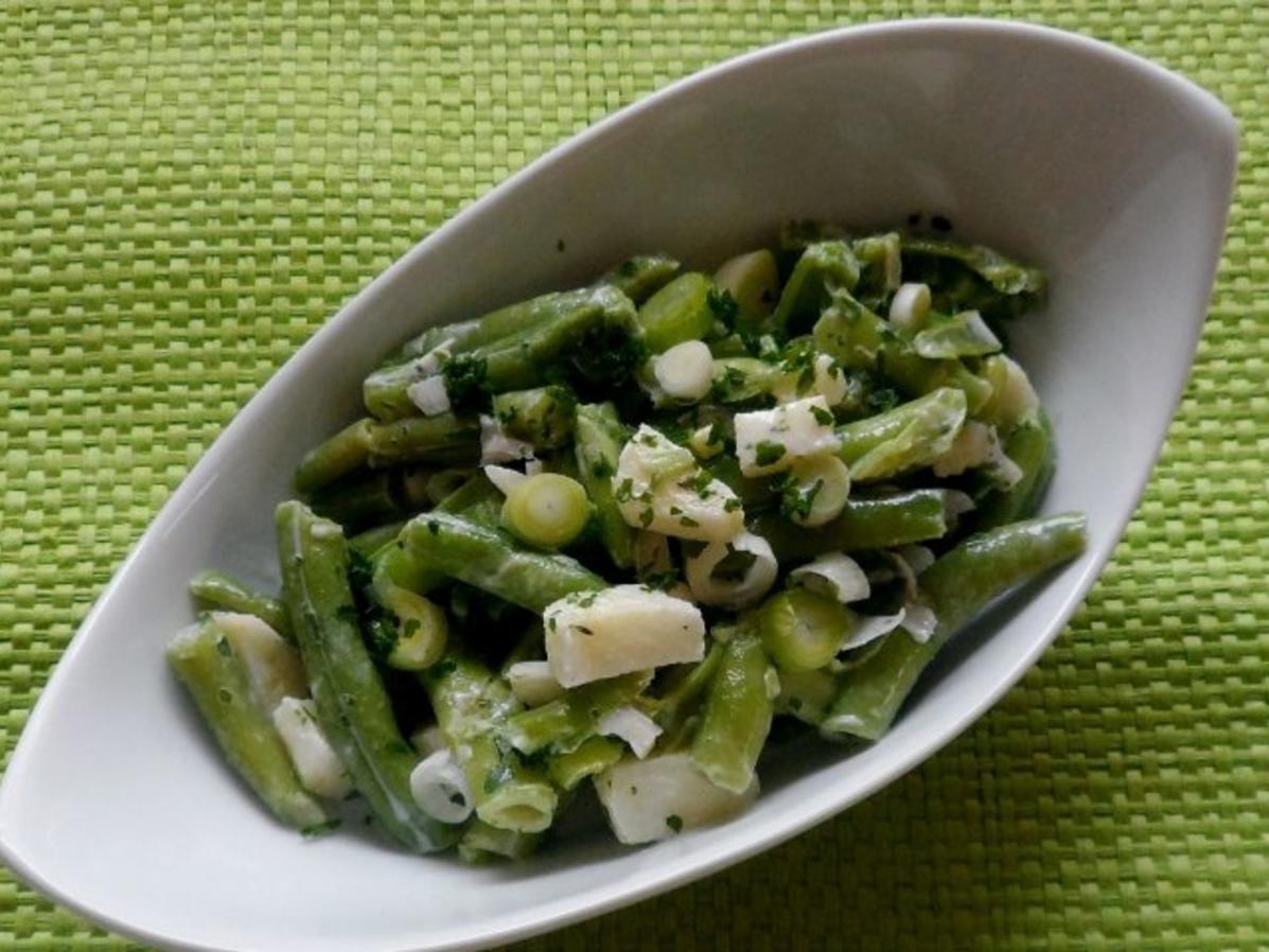 Salat: Frühlingsfrischer Apfel Bohnen Salat mit Zitronen Sahne Dressing ...
