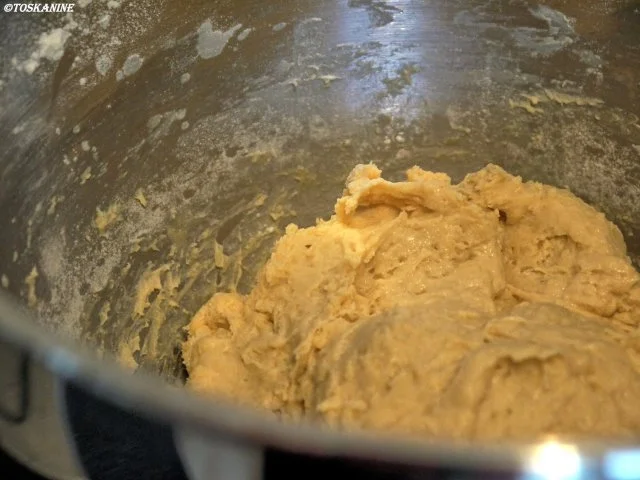 Rezept: Mediterranes Weißbrot Bild Nr. 5 Mediterranes Weißbrot - Rezept - Bild Nr. 5