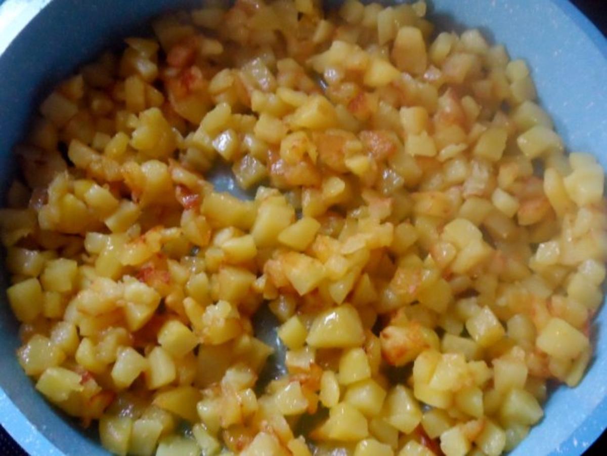 Beilagen: Paprika-Röstkartoffeln mit roten Zwiebeln und Speck - Rezept - Bild Nr. 7