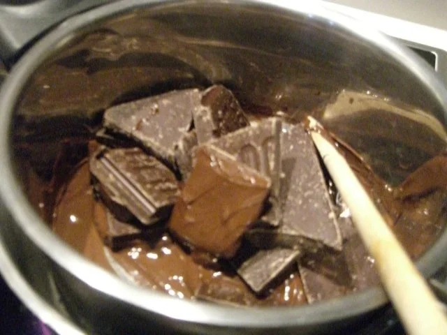 Rezept: Amarena-Schnitten Bild Nr. 5 Amarena-Schnitten - Rezept - Bild Nr. 5