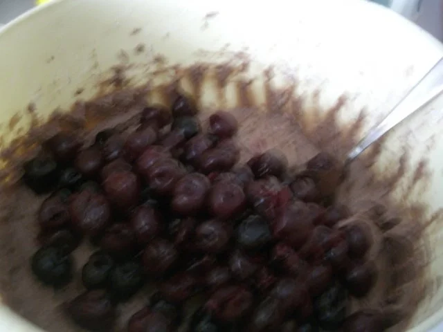 Rezept: Amarena-Schnitten Bild Nr. 9 Amarena-Schnitten - Rezept - Bild Nr. 9