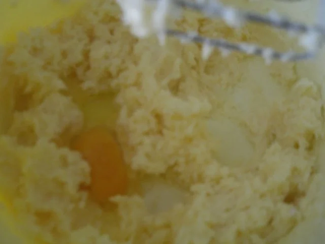 Rezept: Amarena-Schnitten Bild Nr. 11 Amarena-Schnitten - Rezept - Bild Nr. 11