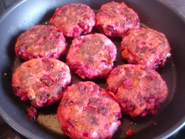 Rezept: Rote-Bete-Buletten Rote-Bete-Buletten - Rezept