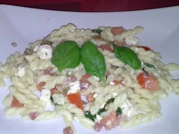 Warmer Pastasalat - Rezept