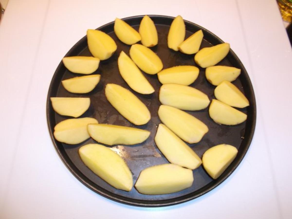Fisch: Pikanter Kabeljau mit Chakalaka-Kartoffelspalten - Rezept - Bild Nr. 5