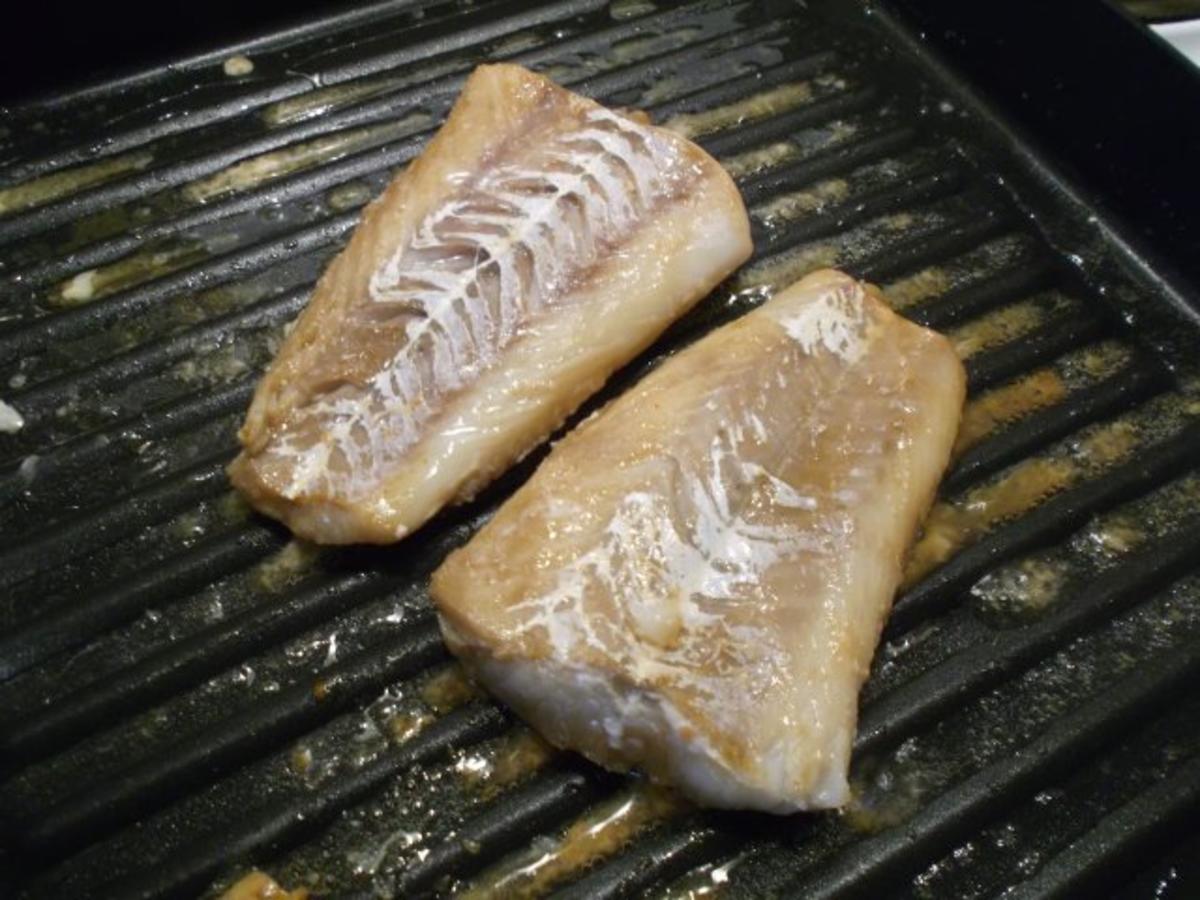 Fisch: Pikanter Kabeljau mit Chakalaka-Kartoffelspalten - Rezept - Bild Nr. 11