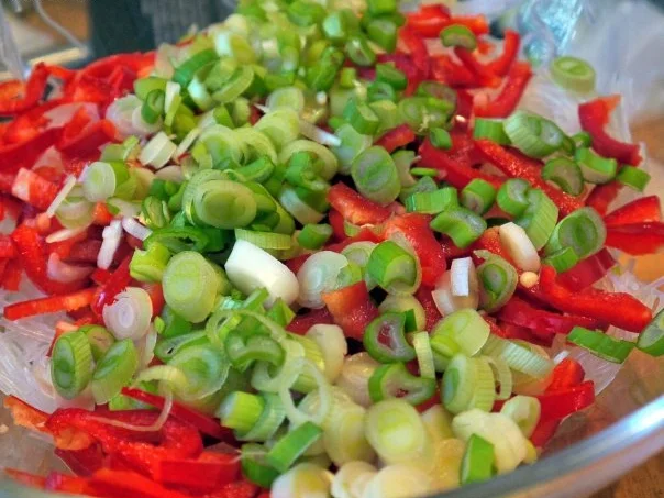 Glasnudelsalat mit Teriyaki-Rinderhackfleisch - Rezept - Bild Nr. 5
