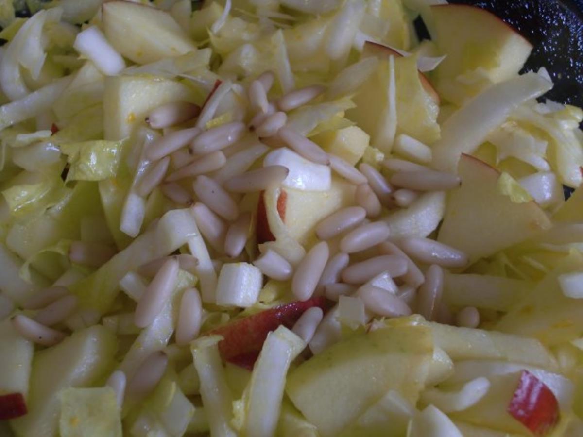Chicoree - Salat mit Apfel - Rezept