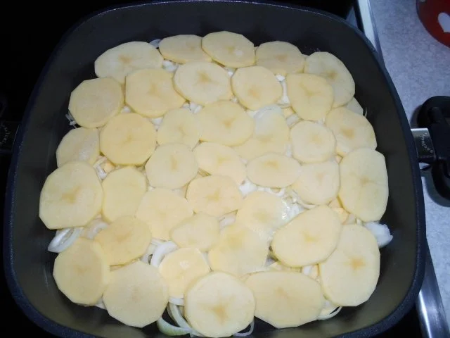 Rezept: Kartoffel-Auflauf mit Speck und Käse Bild Nr. 11 Kartoffel-Auflauf mit Speck und Käse - Rezept - Bild Nr. 11