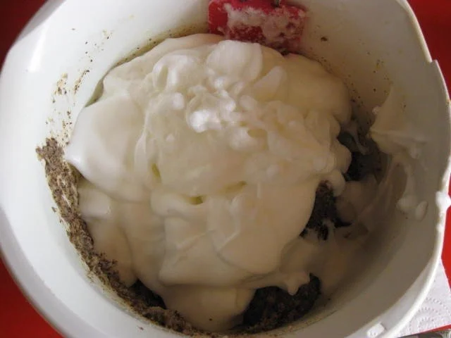 Rezept: Mohnkuchen mit Haselnüssen Bild Nr. 7 Mohnkuchen mit Haselnüssen - Rezept - Bild Nr. 7