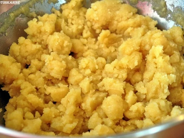 Rezept: Zitronen-Streusel-Tarteletts mit Limoncello-Guss Bild Nr. 4 Zitronen-Streusel-Tarteletts mit Limoncello-Guss - Rezept - Bild Nr. 4