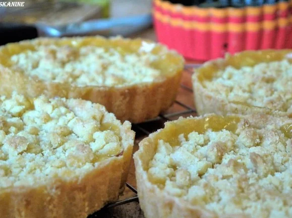 Rezept: Zitronen-Streusel-Tarteletts mit Limoncello-Guss Bild Nr. 11 Zitronen-Streusel-Tarteletts mit Limoncello-Guss - Rezept - Bild Nr. 11