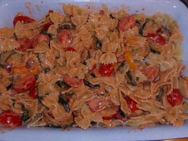 Auflauf/Pasta: Würzig-scharfer Gemüse-Nudel-Auflauf mit Gorgonzola - Rezept - Bild Nr. 11