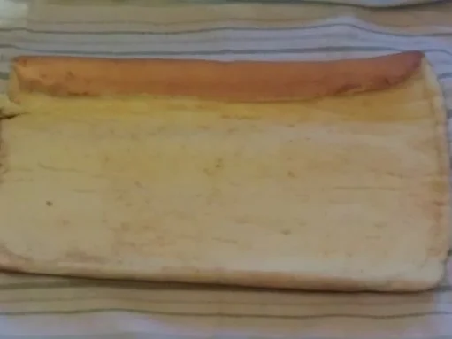 Rezept: Biskuitteig für eine Biskuitrolle Biskuitteig für eine Biskuitrolle - Rezept